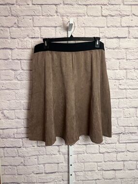 Alfani Pull On Faux Suede A-Line Skirt size 16W